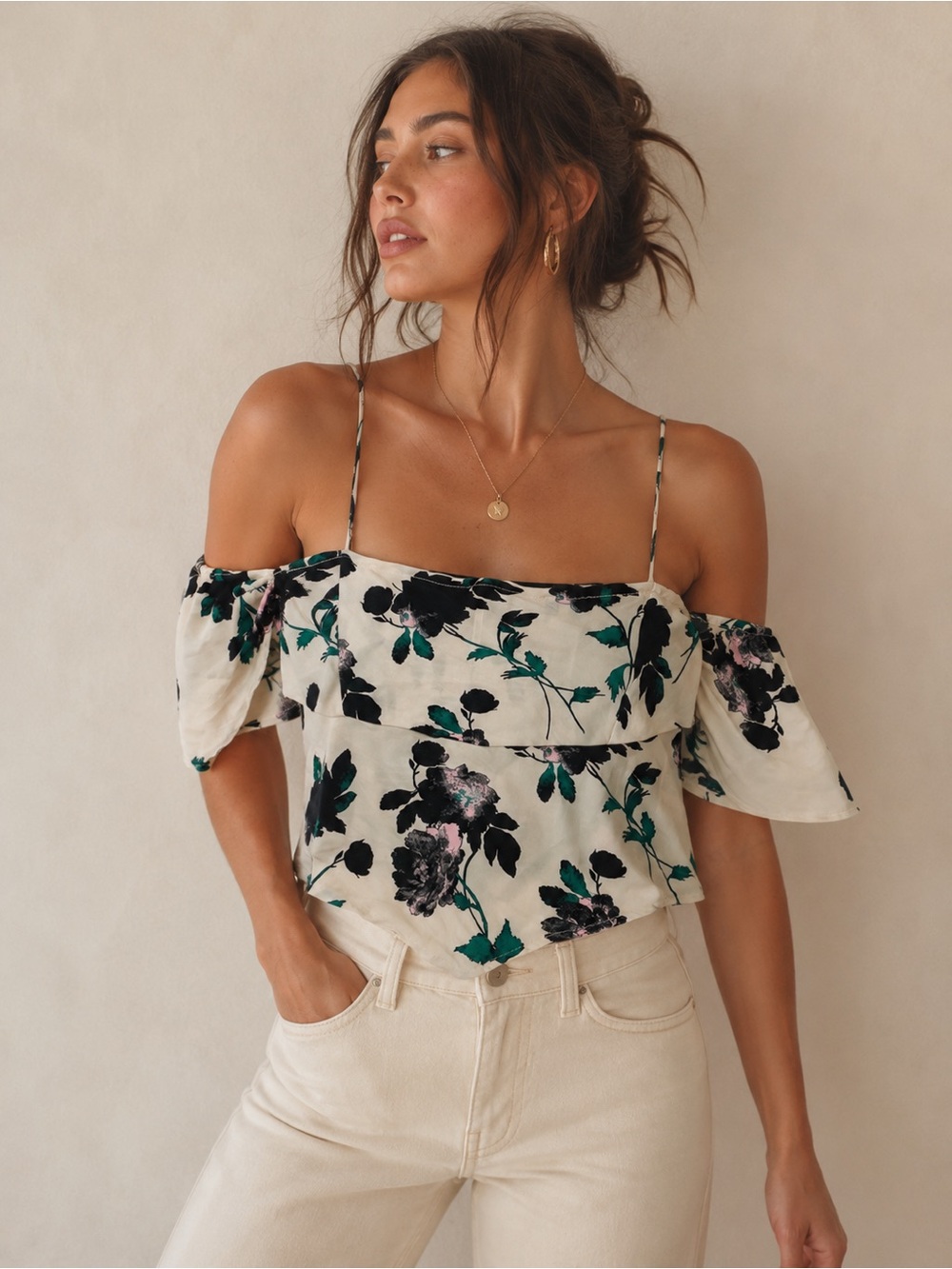 FREE PEOPLE • Cassandra floral print blouse with pointed hemline